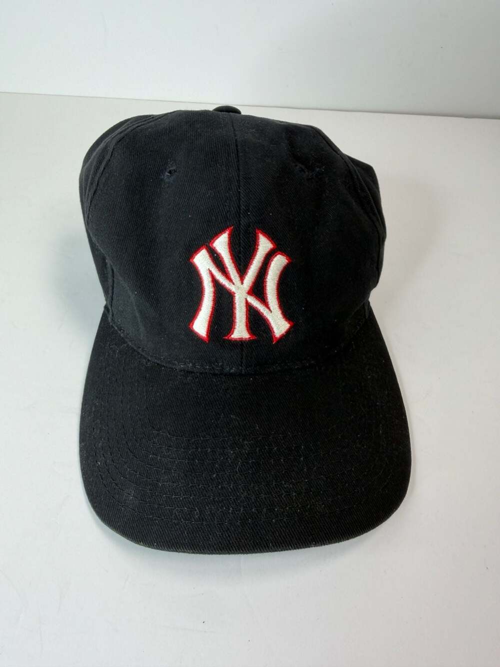 Grosscap Genuine Merchandise New York Yankees One Size Fits All Black Hat